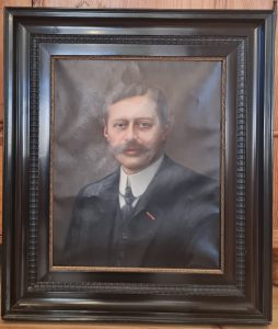 Art Conservation & Restoration - Portrait Painting BEFORE